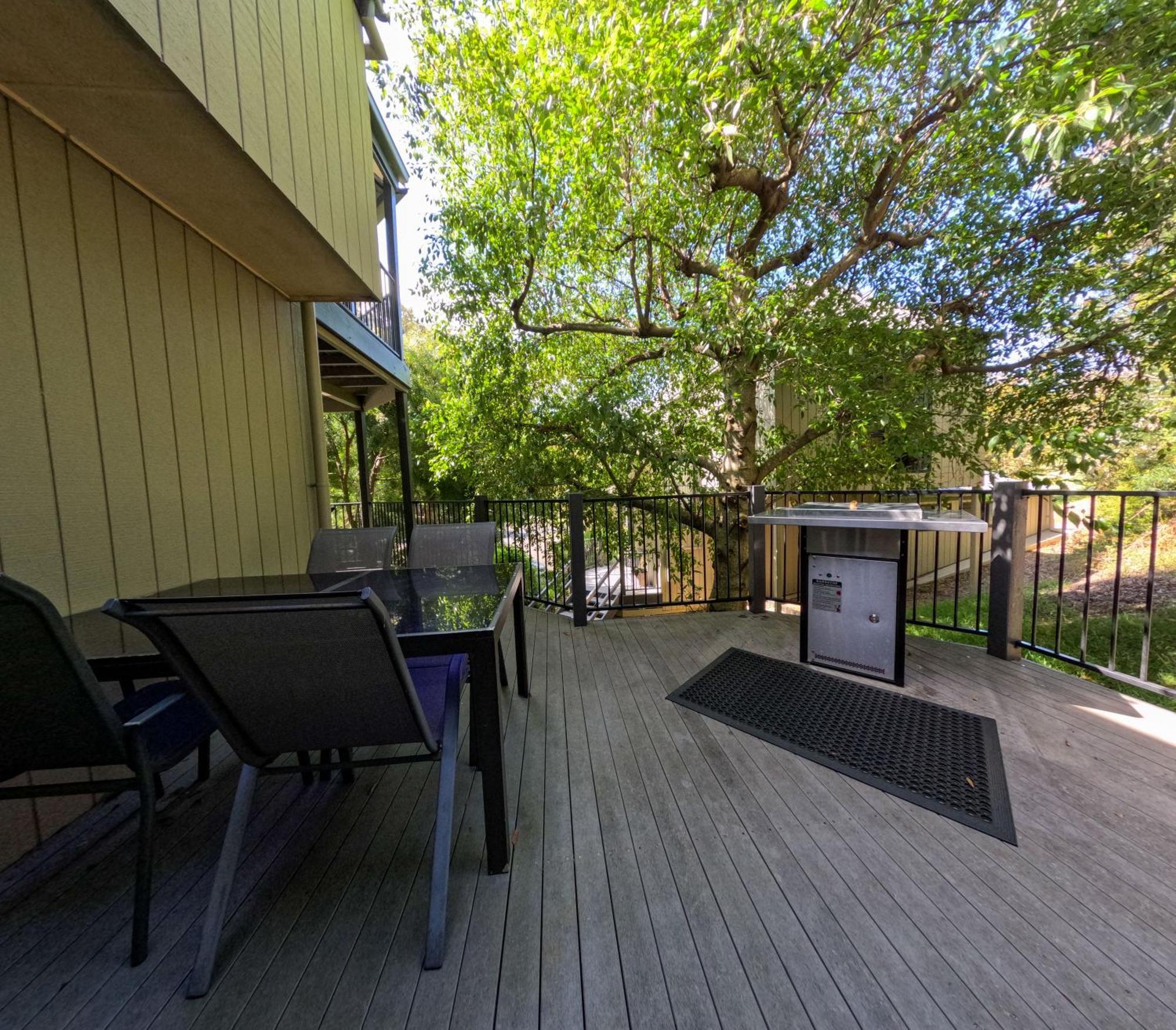 Edgewater Terraces At Metung Hotel Exterior photo